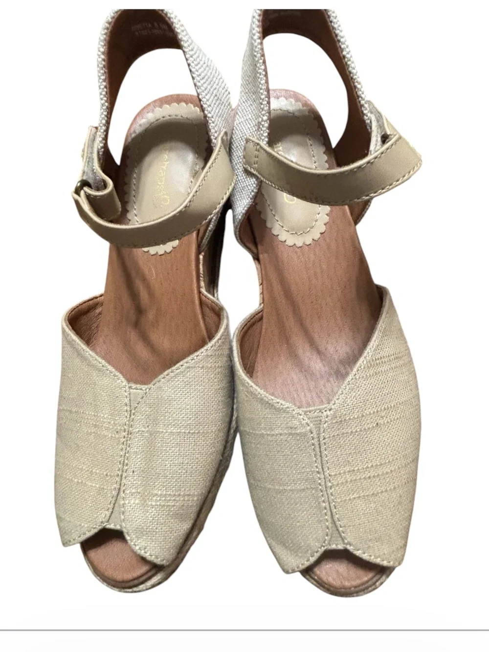 BareTraps Odetta Peep Toe Beige/Tan Espadrille Wedge Sandals